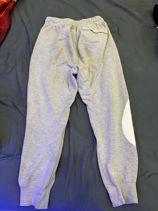 Сив Спортен Панталон Nike