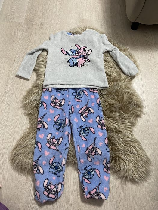 Lot haine fetita 4-5 ani