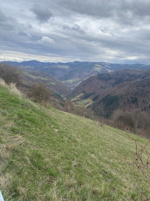 Vând teren la Marisel Cluj