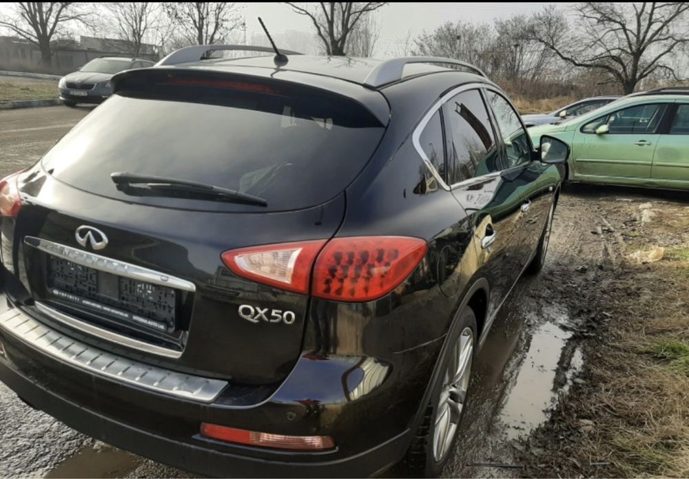 Infiniti qx50 3.0D на части