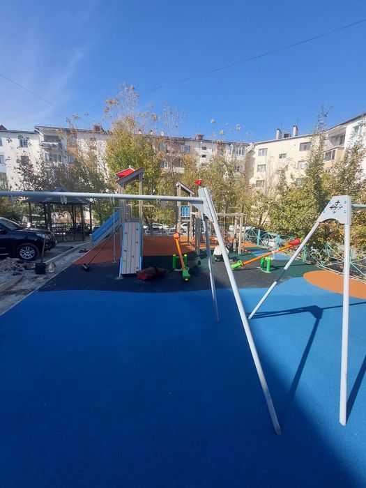 От 5000Тг Резиновое Покрытия тартан укладка Крошка