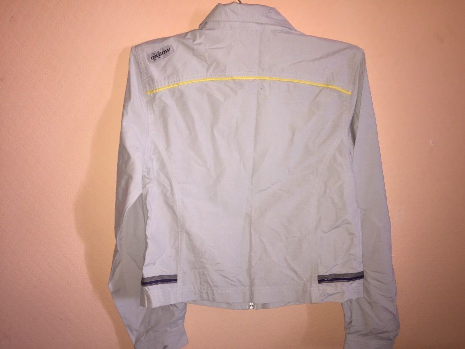 Легкая куртка Oxbow на 10-11лет