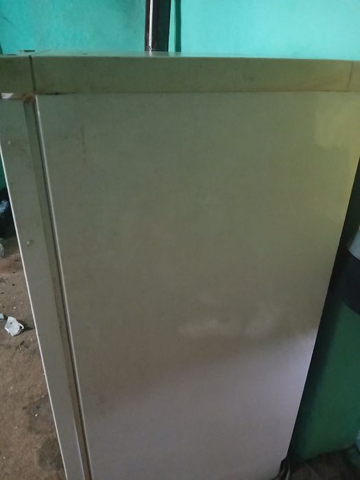 Congelator de vanzare cu 5 sertare