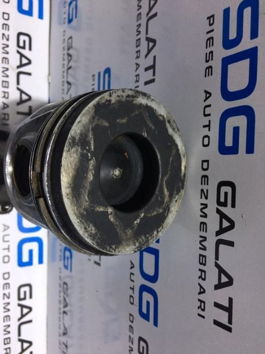 Piston Complet cu Biela Seat Altea 2.0TDI AZV 2004 - 2015 Cod Piesa : 038J