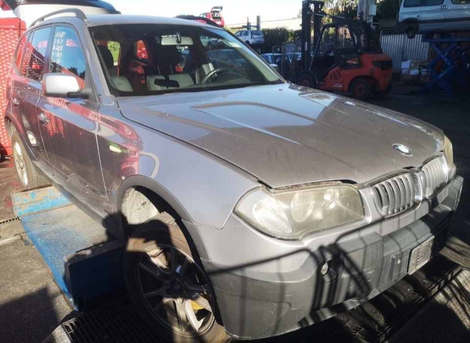 Dezmembrez bmw x3 e83