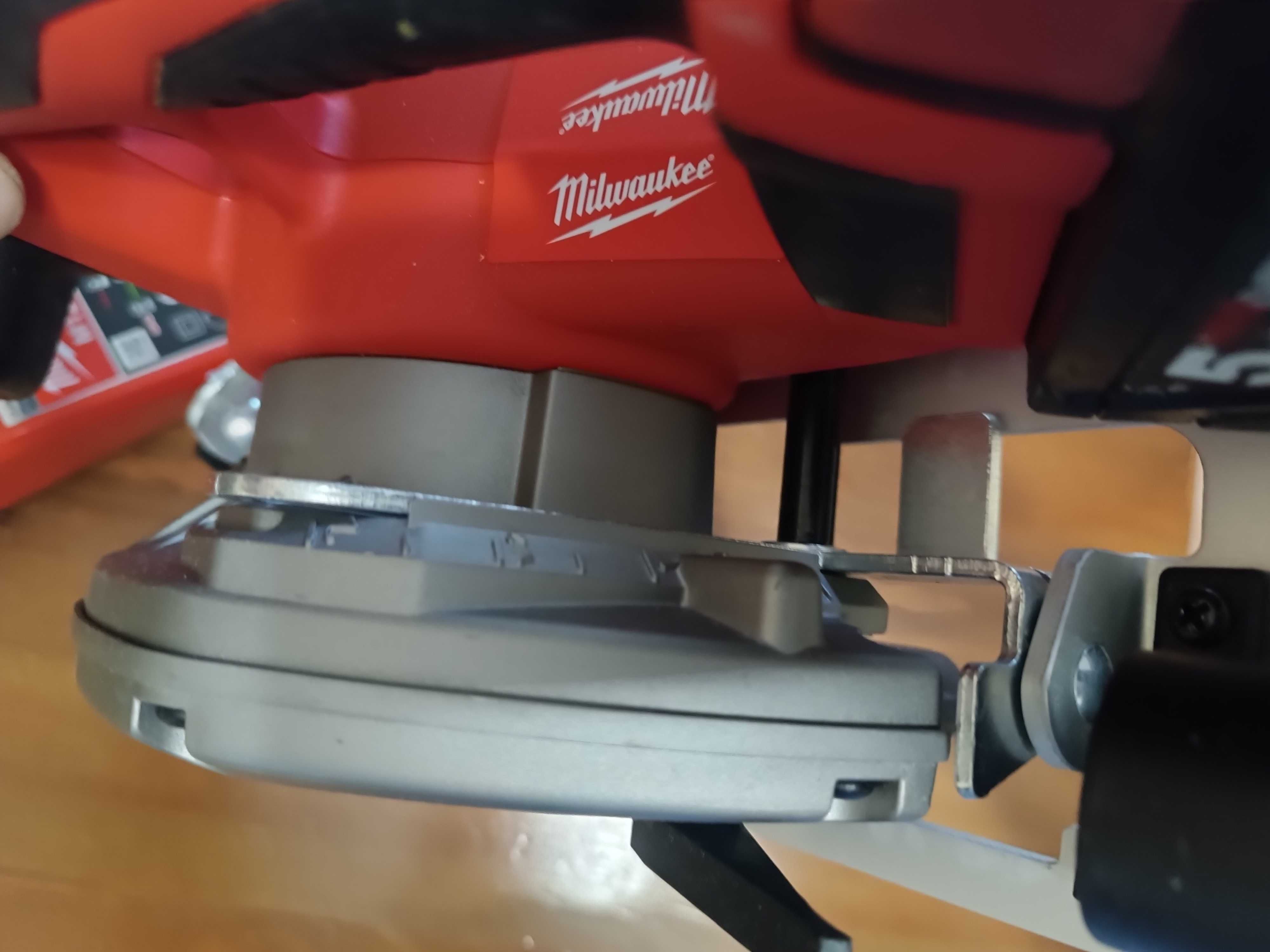 Milwaukee HD 18 CS
