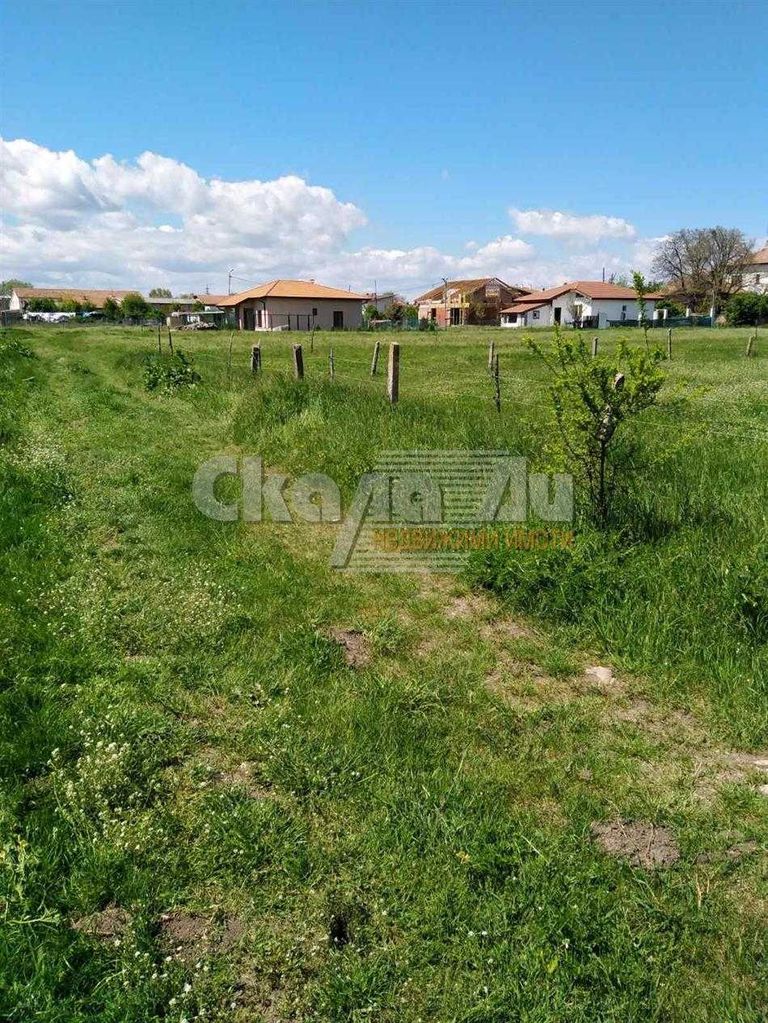 Продава се Парцел в Костинброд - 25858 кв.м за 10 €/кв.м - Снимка #1