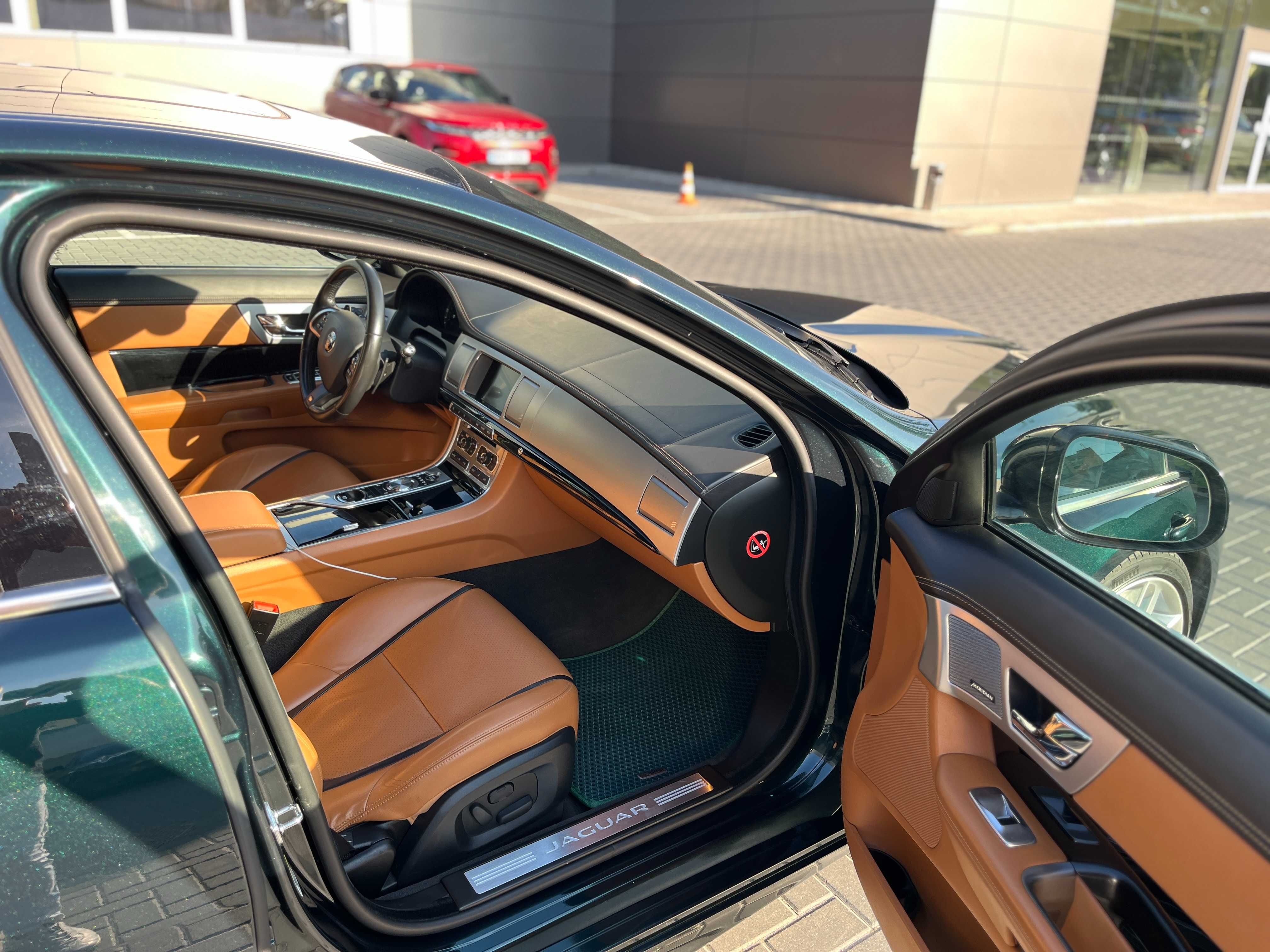 Jaguar XF S 3.0 V6 D Portfolio – British Racing Green | Excepțională