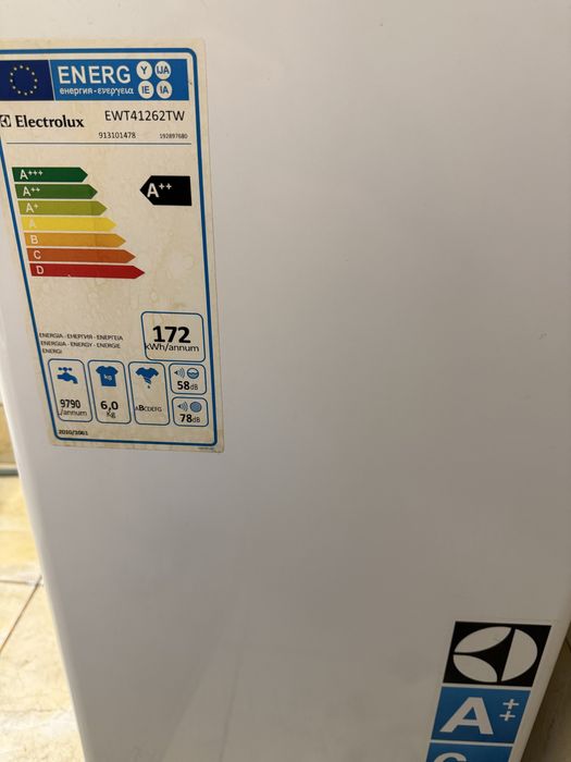 Masina Electrolux arata foarte bine
