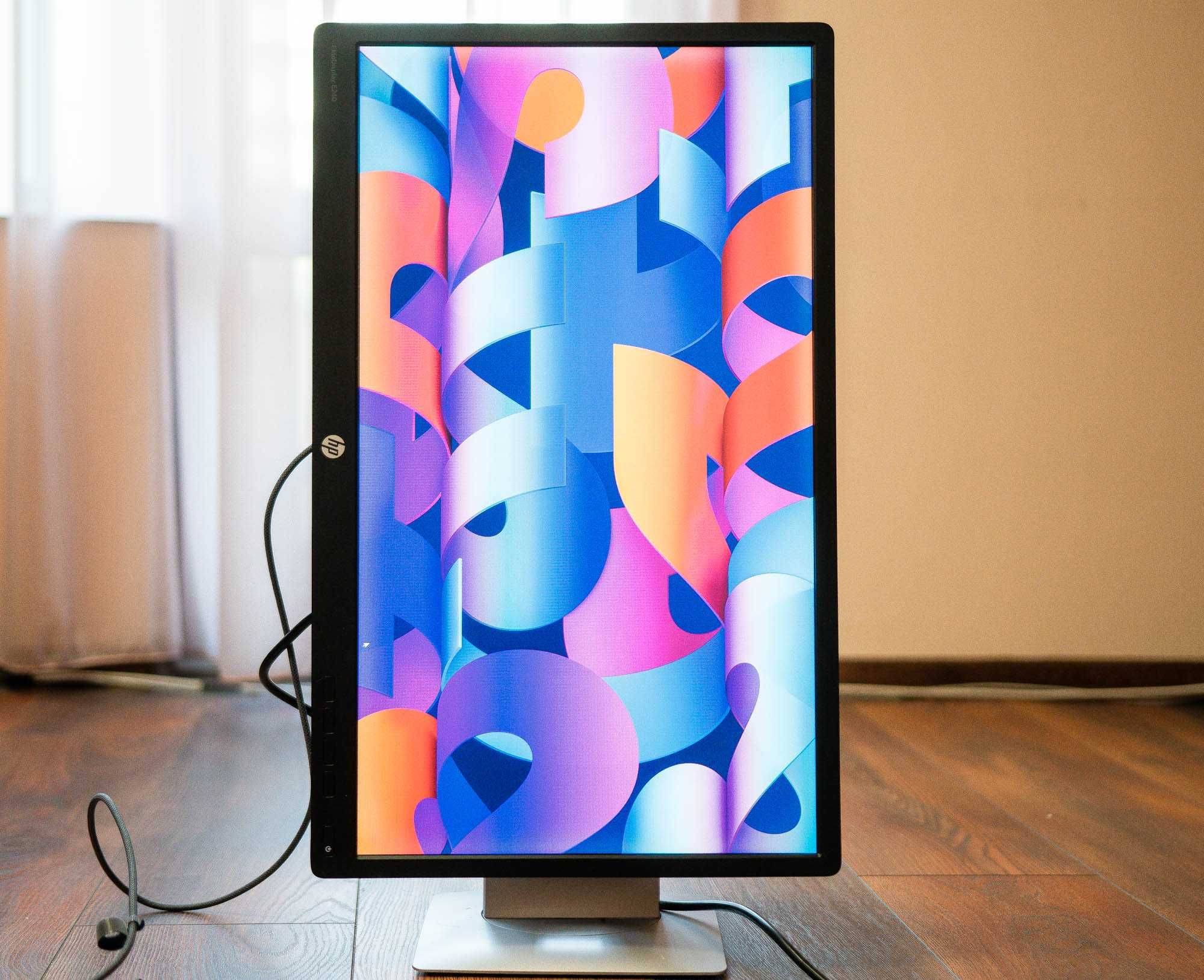 Професионален монитор HP E240 – 24" IPS Full HD, Pivot