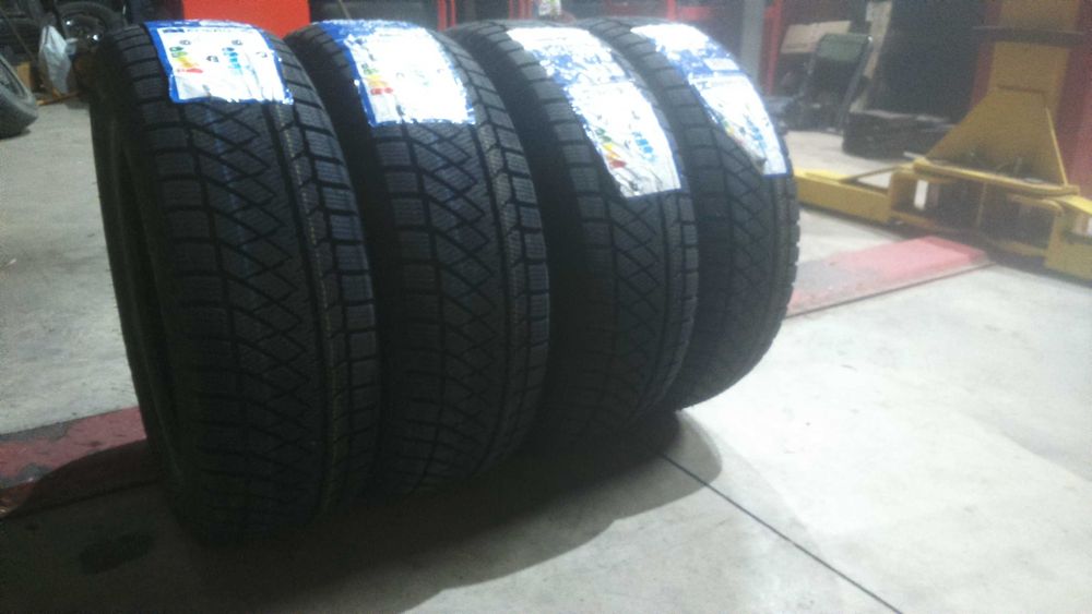 Anvelope Delmax 185/55/15 Noi De Iarna