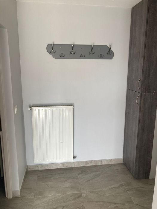 Închiriez apartament 2 camere