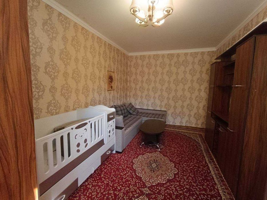СРОЧНО !! Продается квартира в Яшнабаде 1/2/4 ( 30 кв/м ) Дубовая