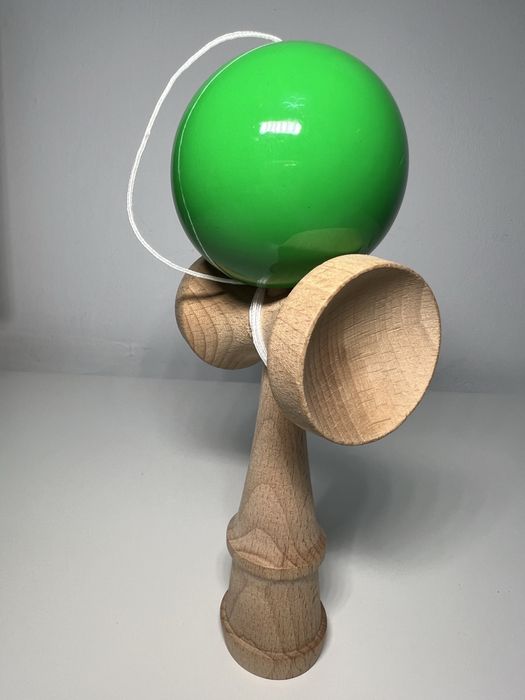 Kendama Krom - Bila Lucioasa / Sticky (NOUA)