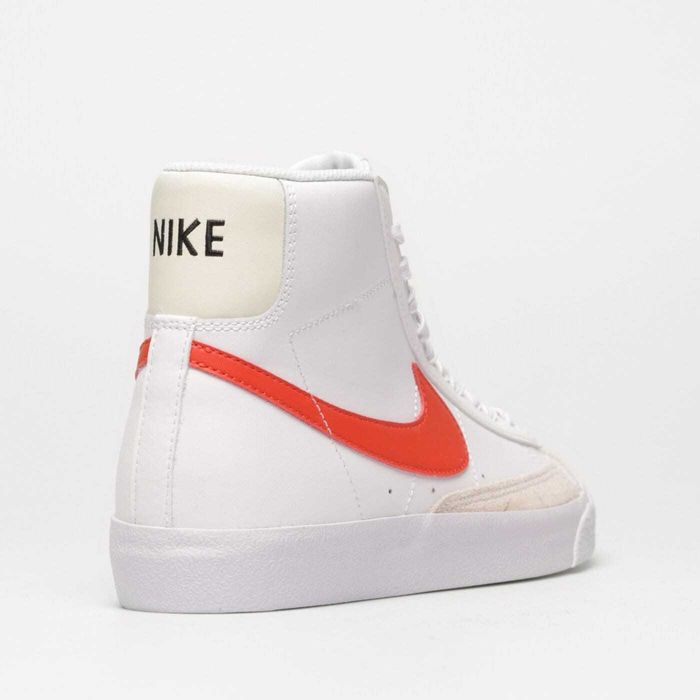 NIKE Blazer MID '77
