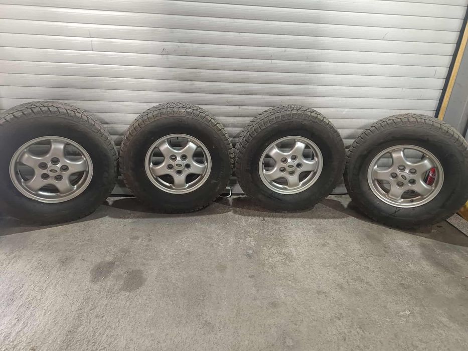 Land Rover Discovery 2 265/70/R16 Джанти и гуми 16 цола