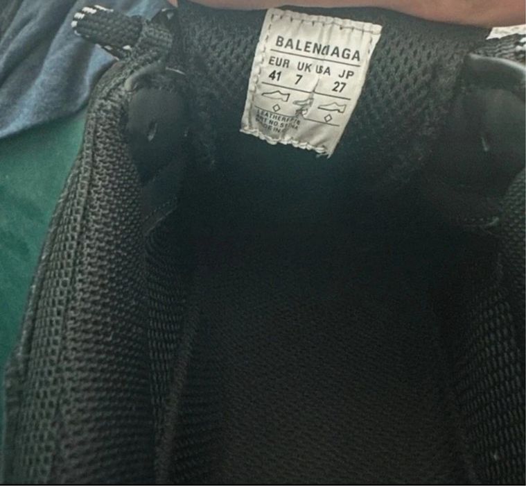 Balenciaga Triple S Black