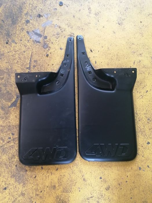 Aparatori noroi mitsubishi l200