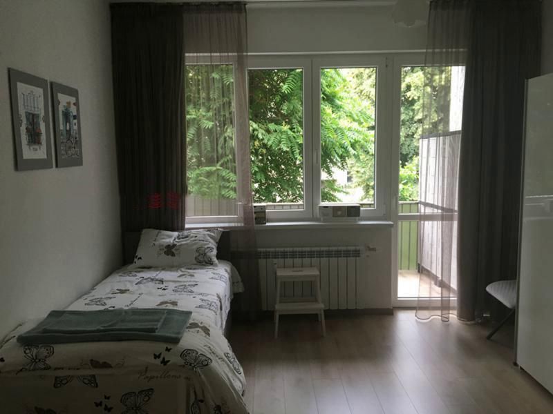 Дава се под наем Четиристаен апартамент в София, Център - 130 кв.м за 1380 € - Снимка #6