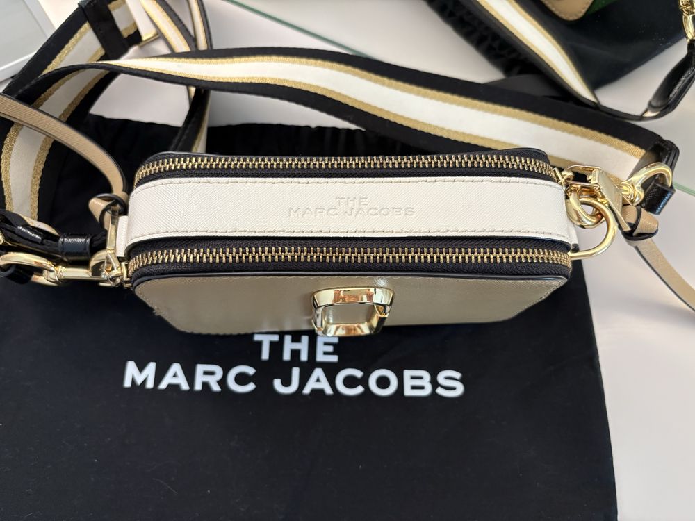 Geanta crossbody din piele The Snapshot Marc Jacobs