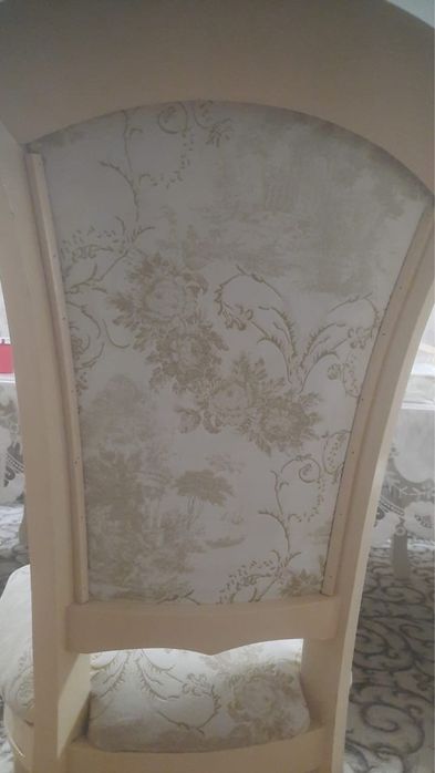 Стол  и    стулья