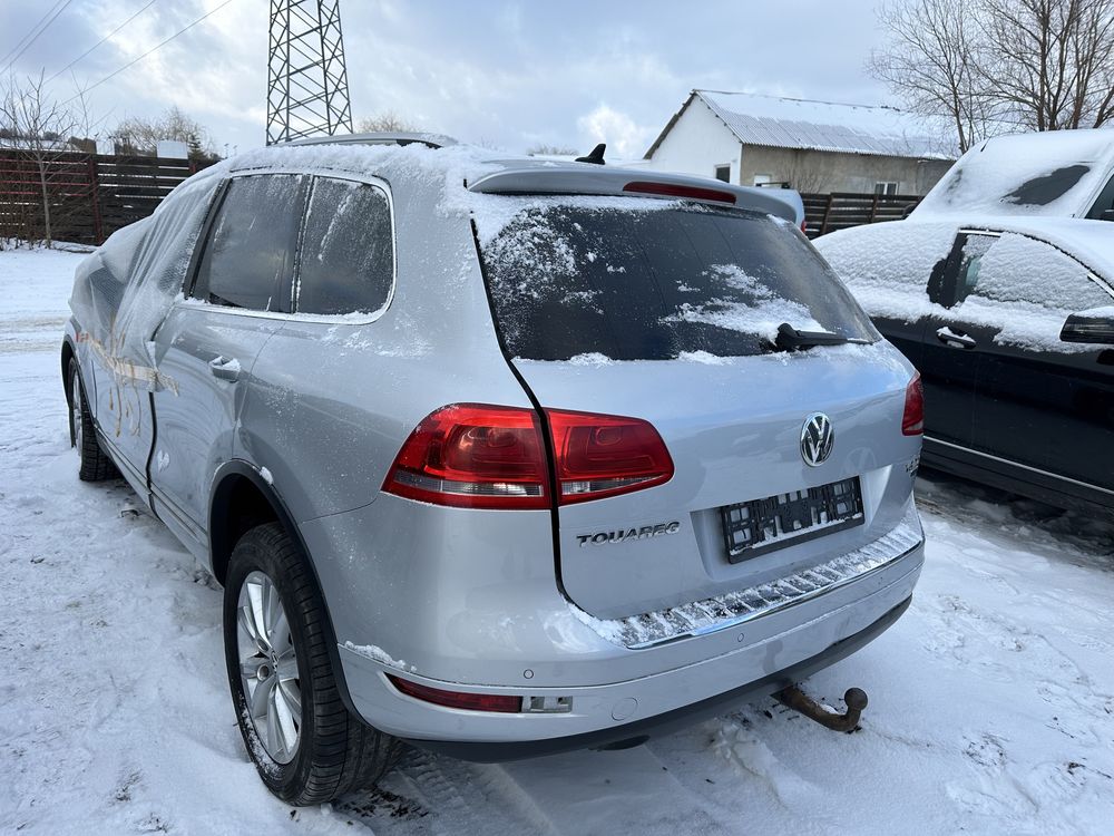 Dezmembrez / Dezmembrari Volkswagen Touareg 7P 3.0TDI CASA 2010-2014