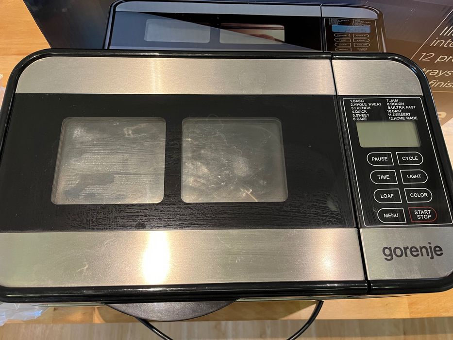 Хлебопекарна Gorenje много запзена