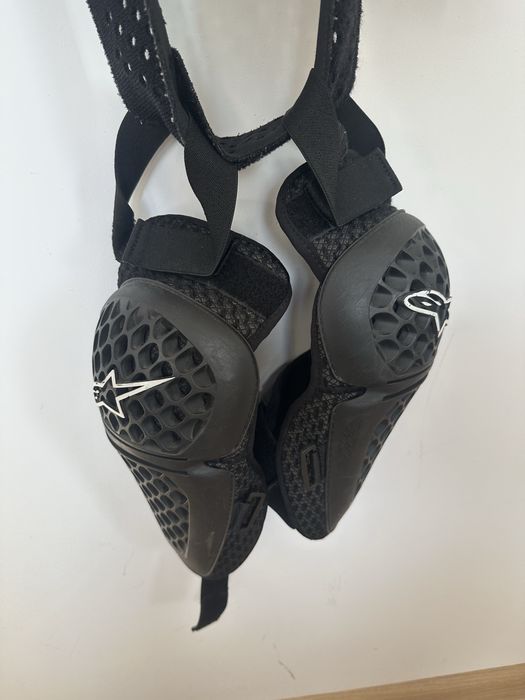 Armura si genunchiere Alpinestars Bionic v2