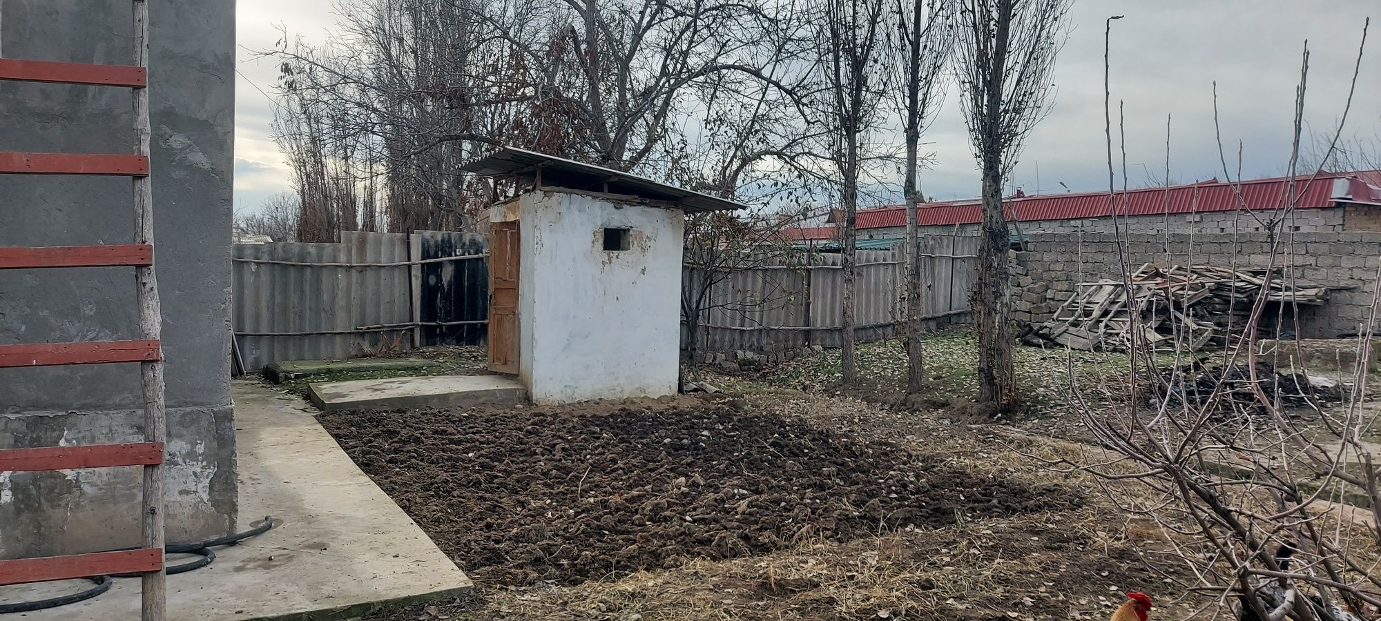 Новый Узбекистан Продаётся 5 комнатны дом 5.6 соток