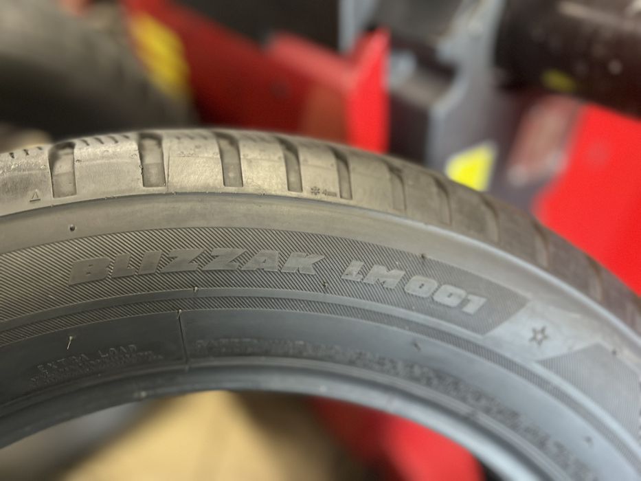 Зимни гуми 225/60 R18 Bridgestone