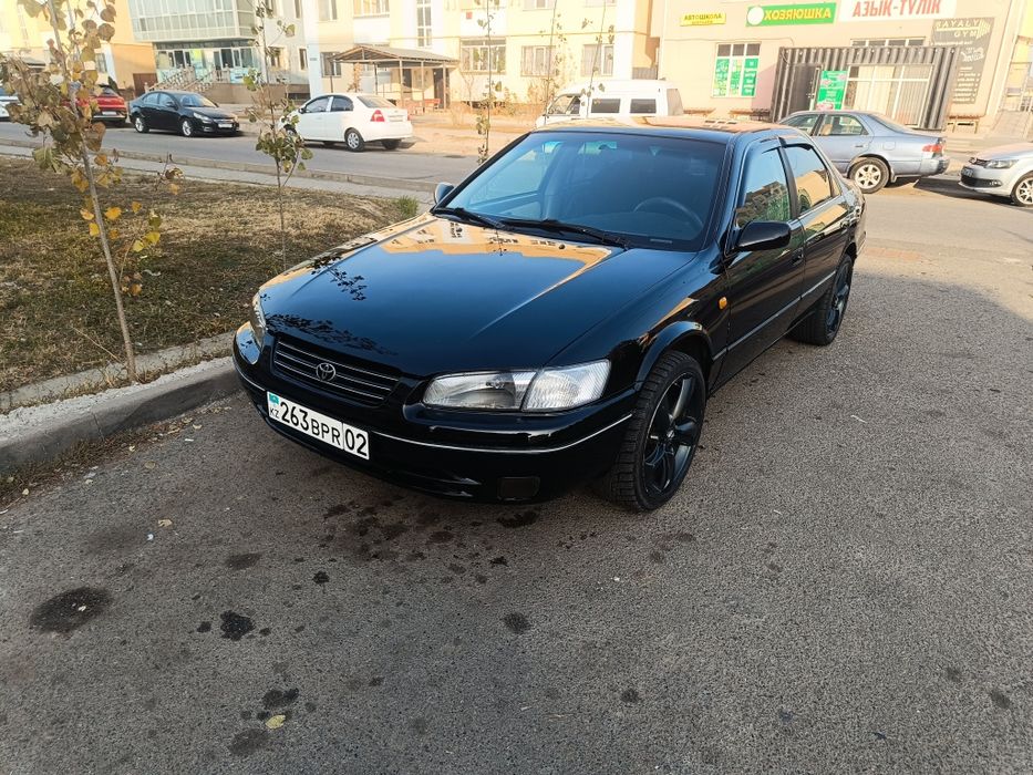 Авто в рассрочку Без Банка Toyota Camry