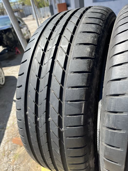 2 бр. летни гуми 235/45/19 GoodYear MOE RSC DOT 0918 6 mm