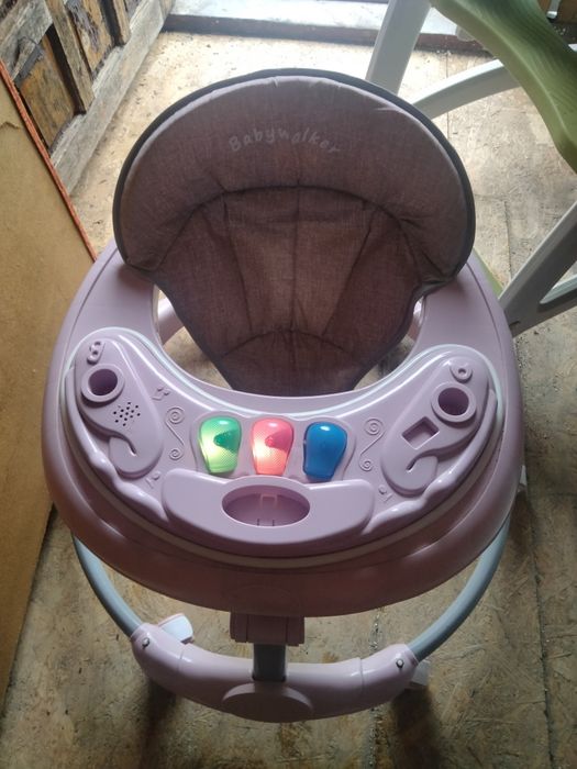 Vând premergător ,scaun copii 2 in 1 și calorifer pentru căldură