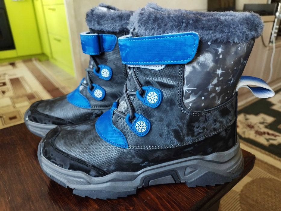 Зимняя обувь Новая!!! р.37(маломерят)