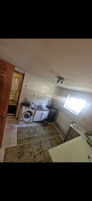 Inchiriez casa 2 camere