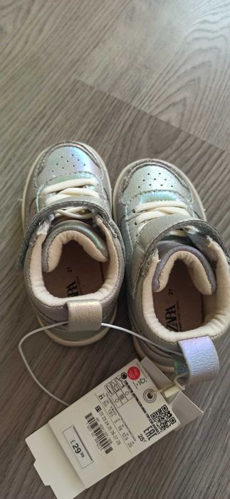 Нови боти Zara, ном. 21 за малка госпожица