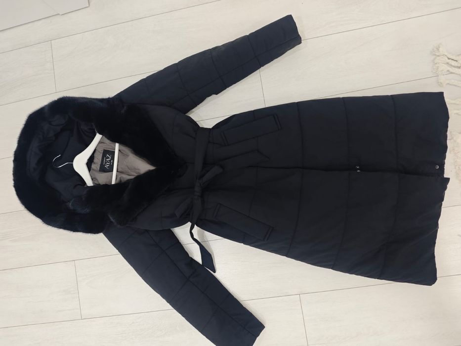 Продам пуховик в отличном состоянии!