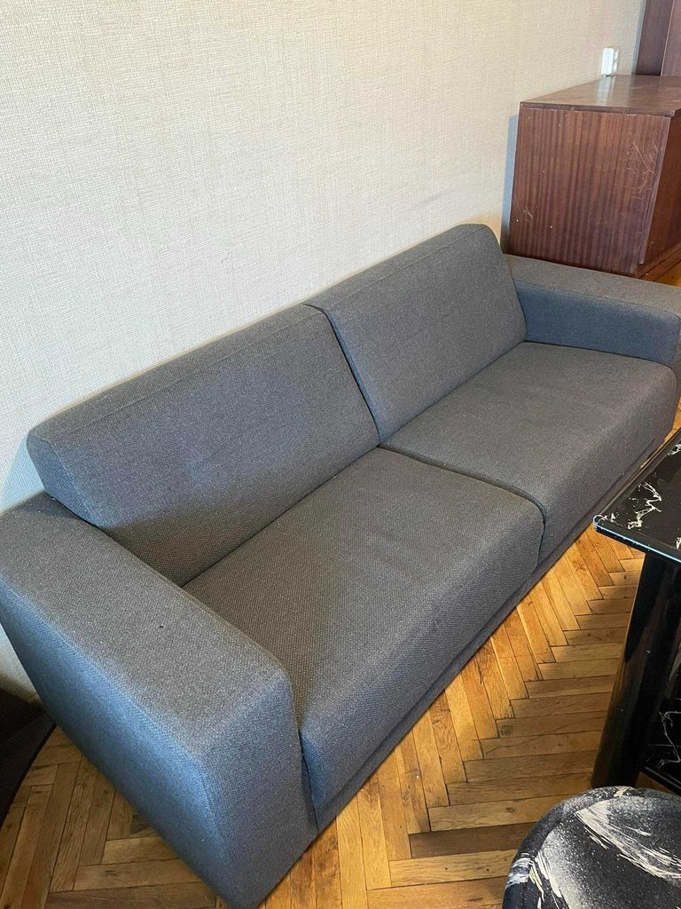 Продава се Двустаен апартамент в Ловеч, Младост - 60 кв.м за 935 €/кв.м - Снимка #2