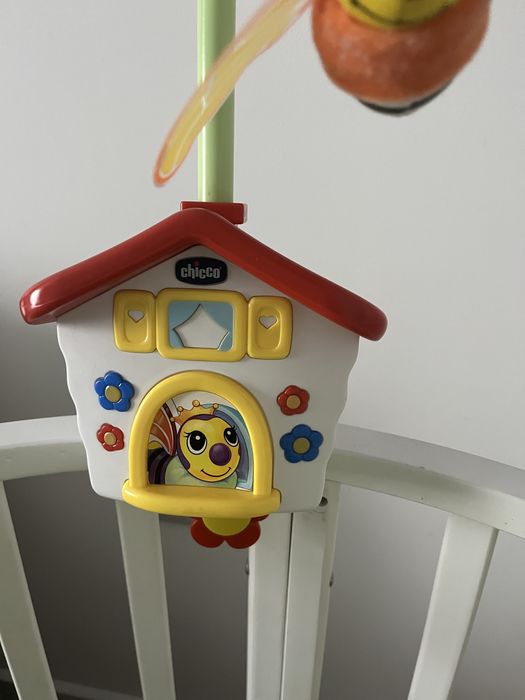 Мобиль для кроватки Chicco