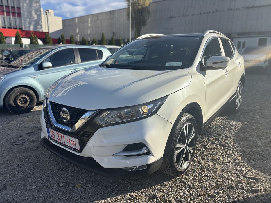 Nissan Qashqai 2018 / Facelift / Panoramic / Camere 360 / Garantie