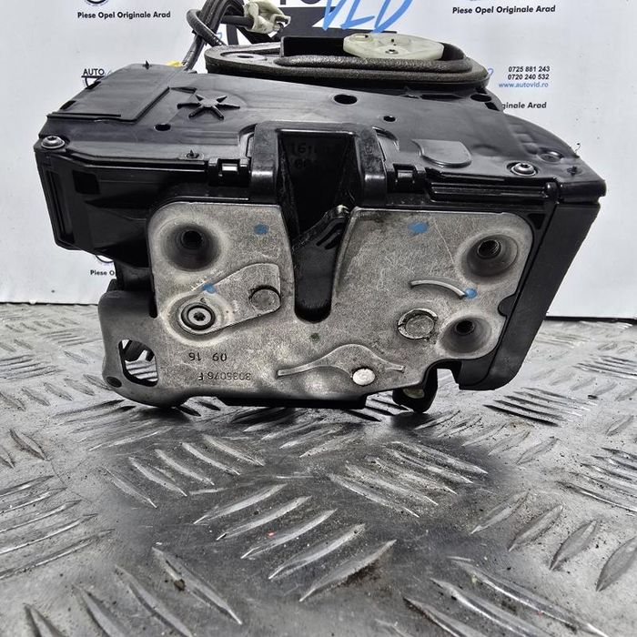 Broasca usa dreapta fata Opel Astra K