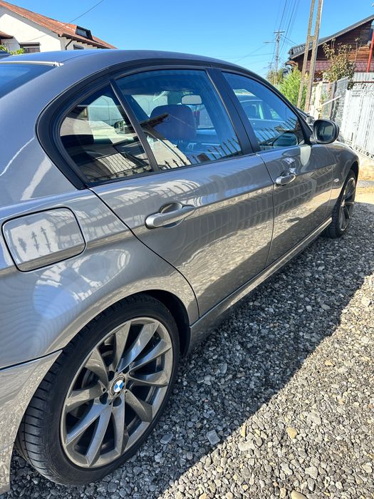 Vând BMW 320 e90 2011 184 cp  VIN- WBAPP31060A750472