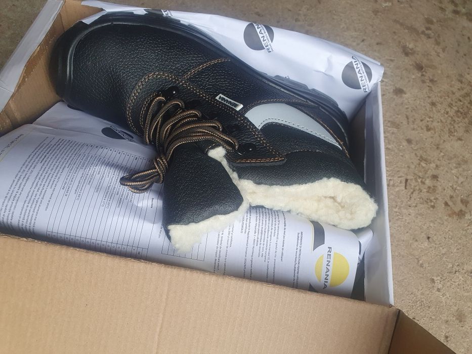 Bocanci Îmblănitî 42