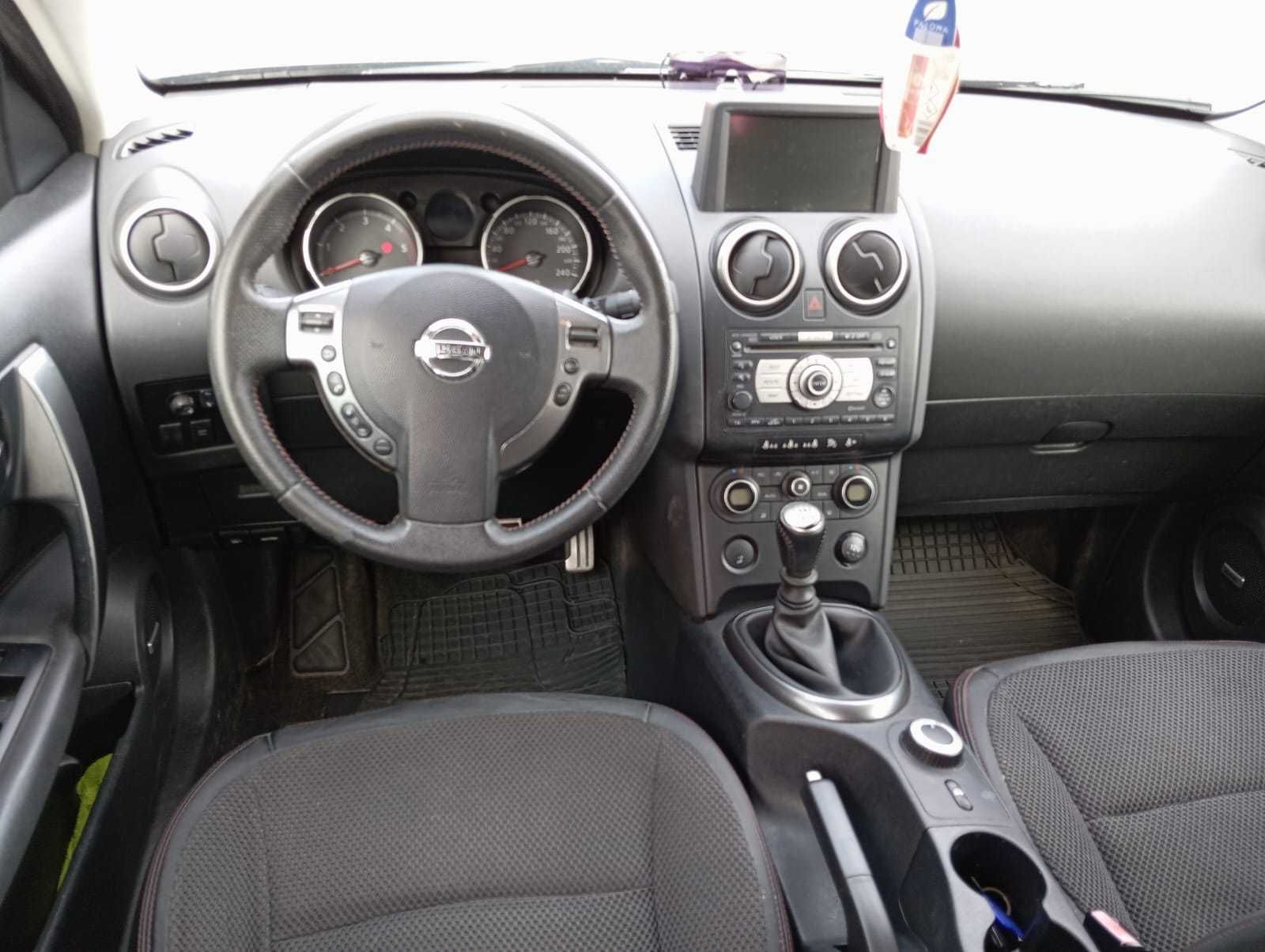 Nissan qashqai 2009 2.0