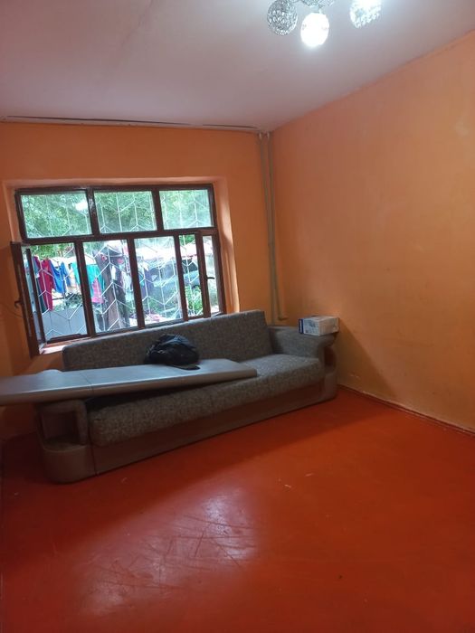 Общежития.Срочно,продам 4ех комн.кв.Общижитье.