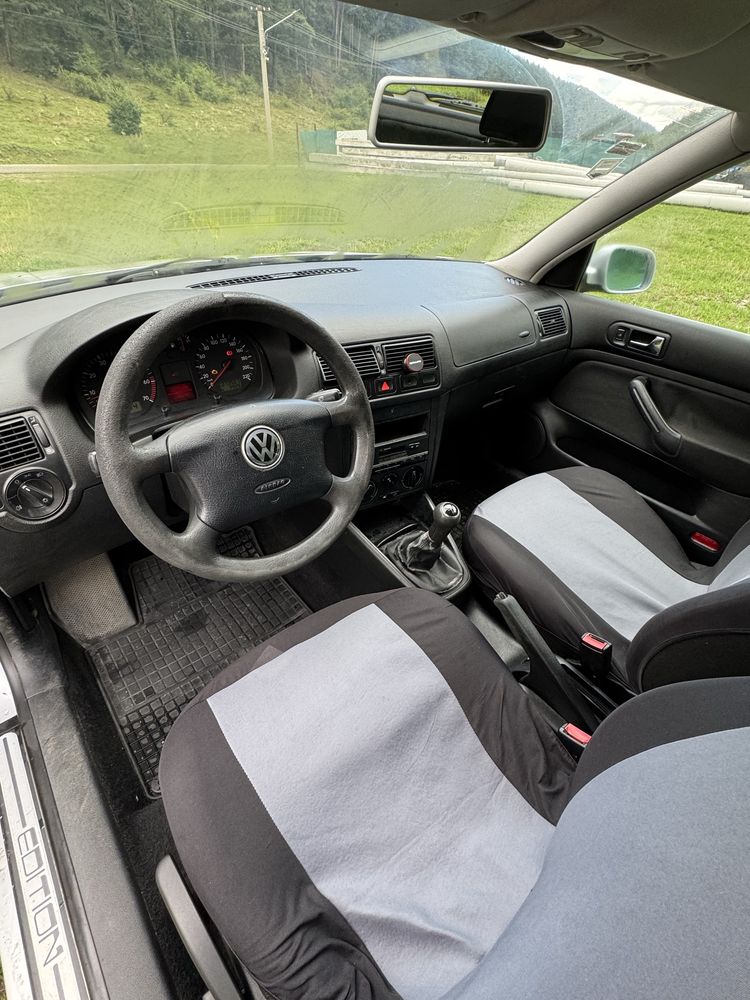 Volkswagen Golf IV