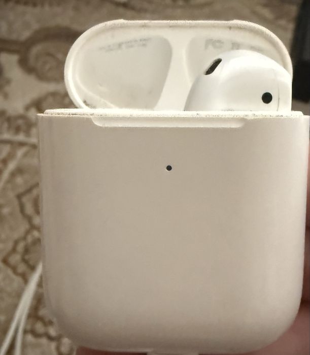 Airpods 2.2 продается