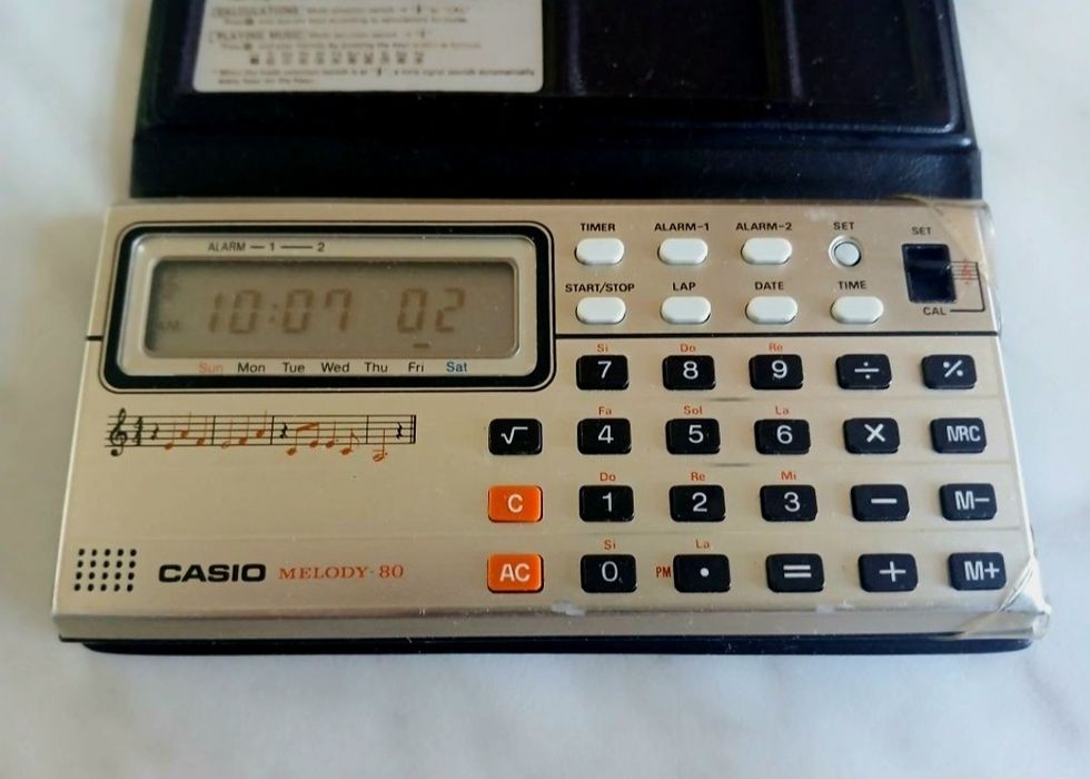 Casio Melody 80, calculator, ceas, sintetizator, Made in Japan.