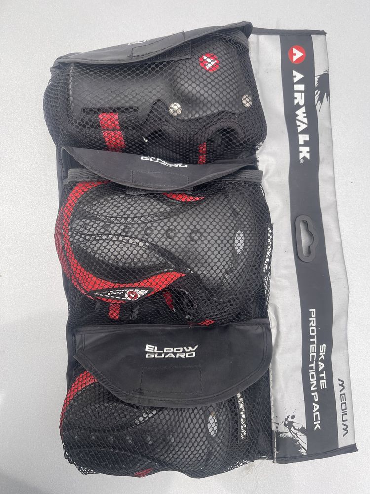 Чисто нови AIRWALK Протектори skate protection 3 pack