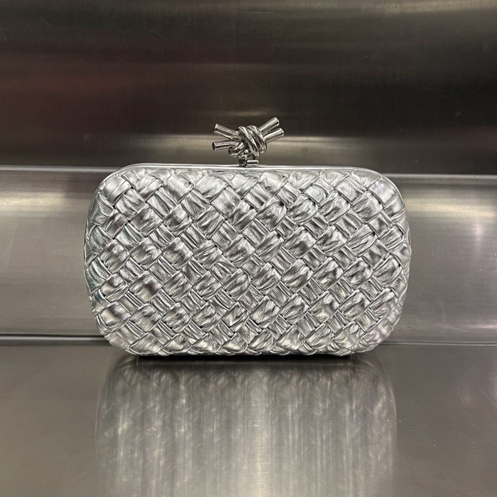 Bottega Veneta Knot